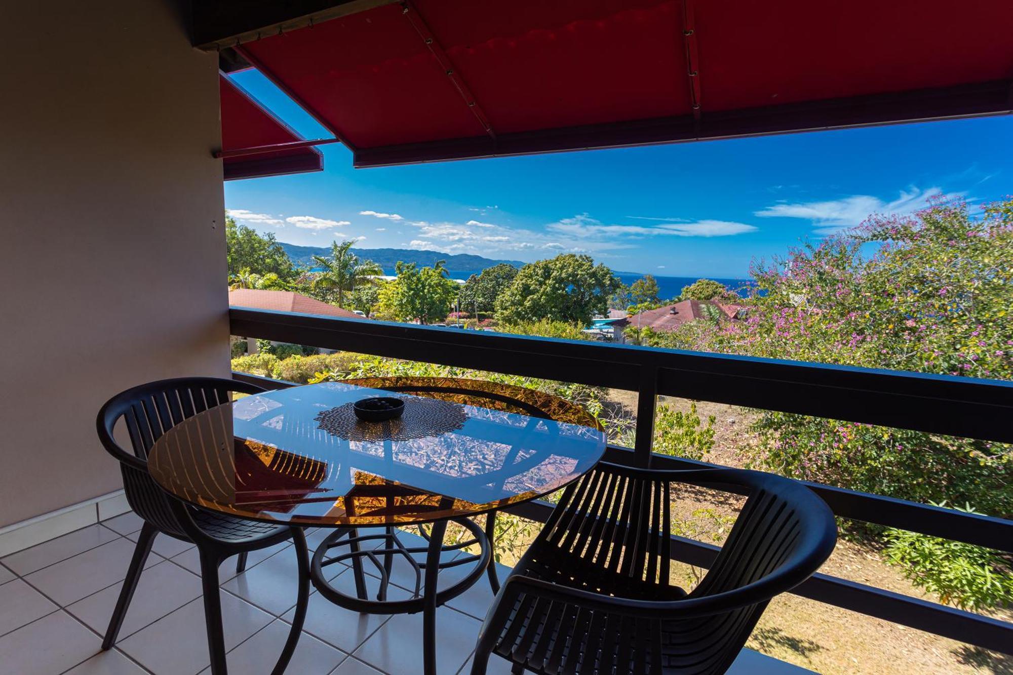 Montego Bay Club Apartments Экстерьер фото
