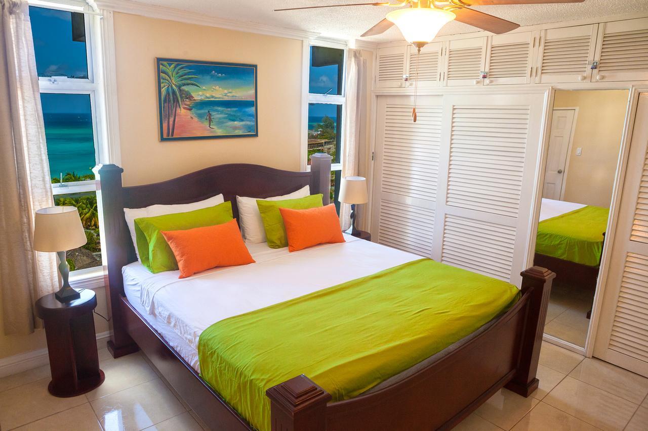 Montego Bay Club Apartments Экстерьер фото